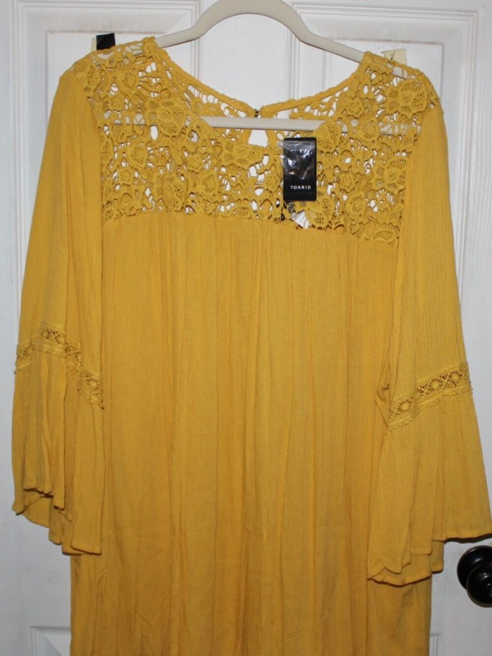NWT Torrid LS Gauze lace inset top 4X(26W) BOHO LOOK!